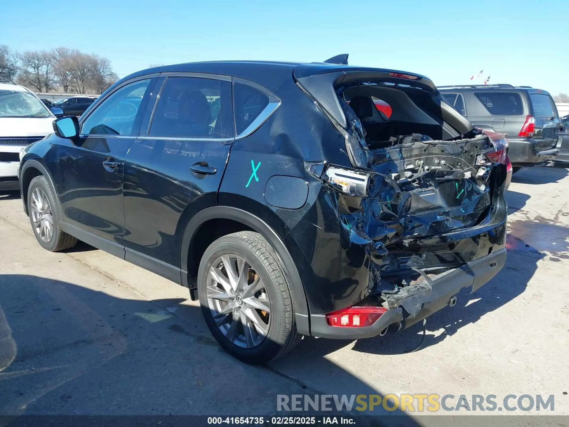 3 Фотография поврежденного автомобиля JM3KFADM1M0406098 MAZDA CX-5 2021
