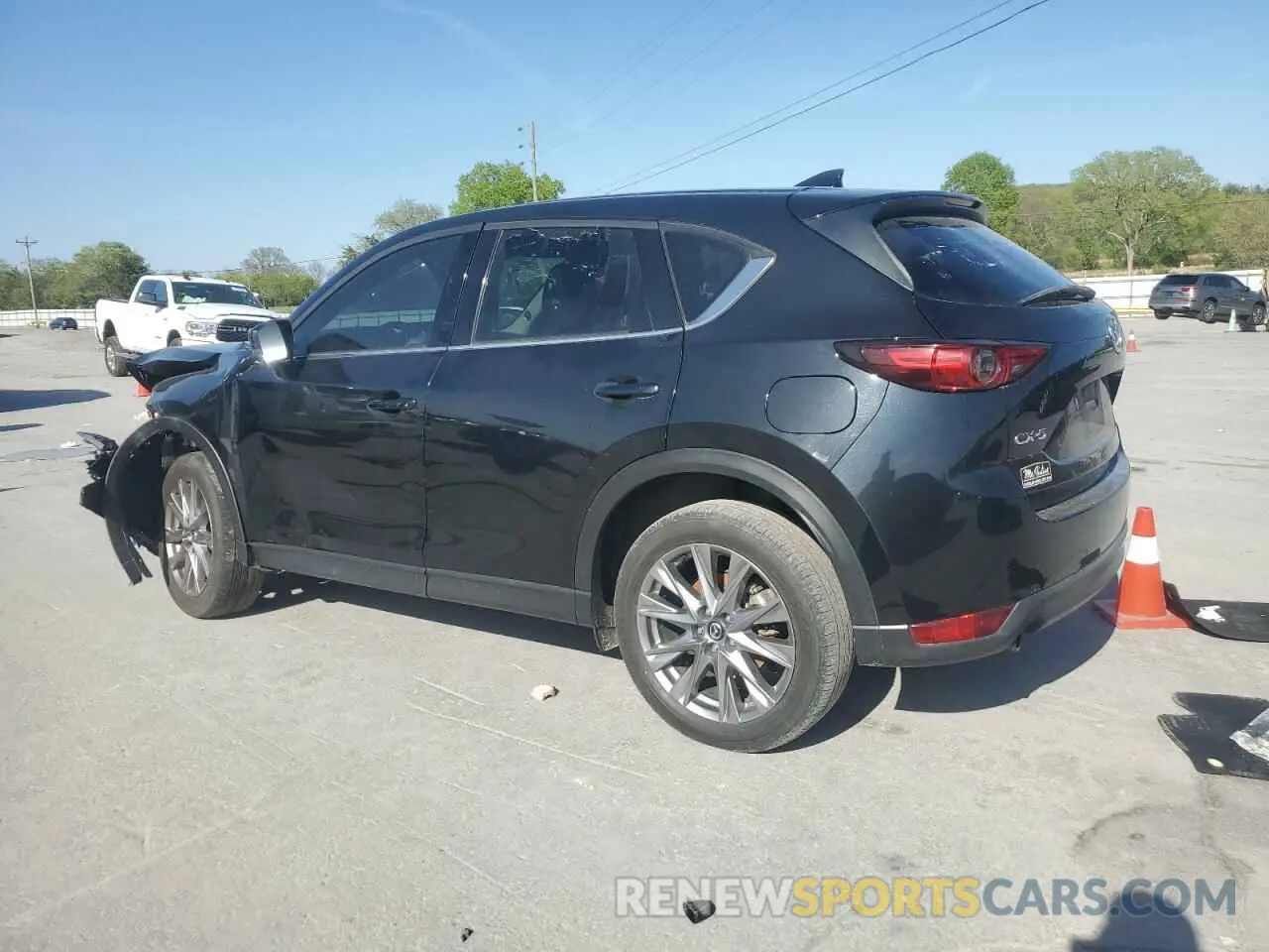 2 Photograph of a damaged car JM3KFADM2M0390669 MAZDA CX-5 2021