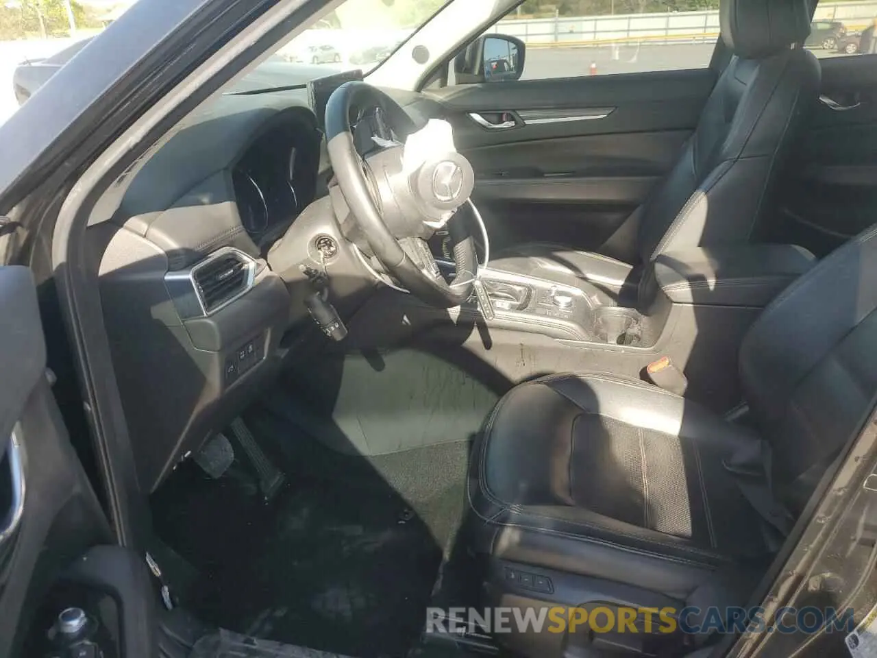 7 Photograph of a damaged car JM3KFADM2M0390669 MAZDA CX-5 2021