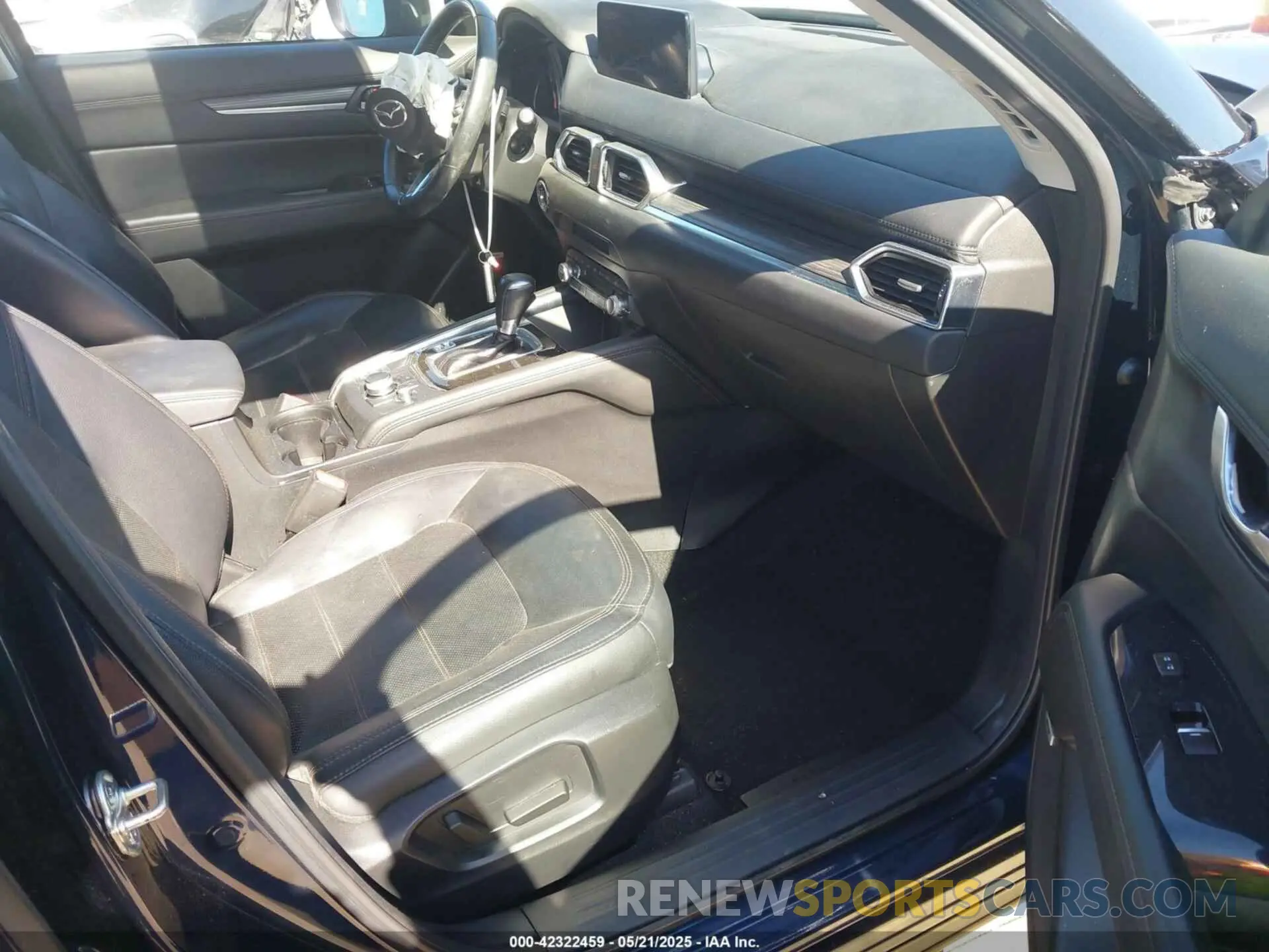 5 Photograph of a damaged car JM3KFADM3M0306858 MAZDA CX-5 2021