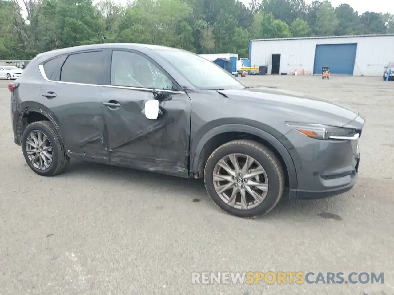 4 Photograph of a damaged car JM3KFADM5M0423759 MAZDA CX-5 2021