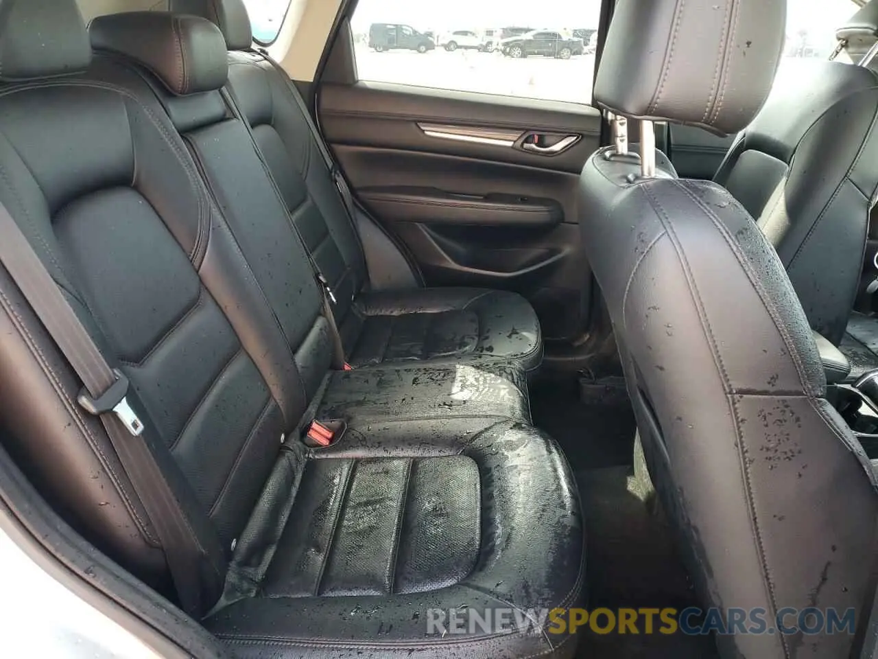 11 Photograph of a damaged car JM3KFADM5M1394807 MAZDA CX-5 2021