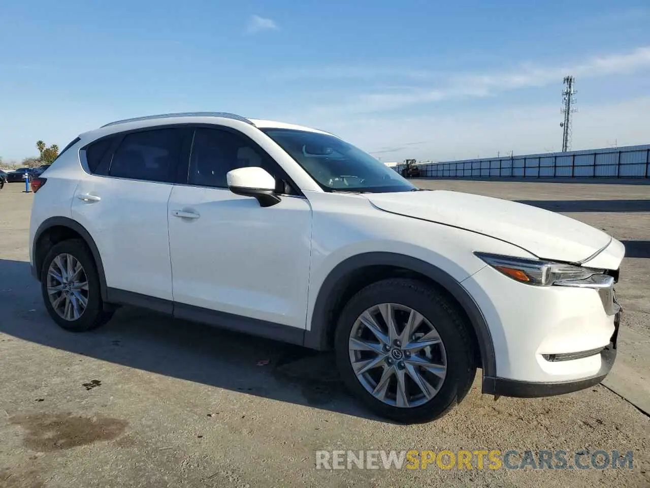 4 Фотография поврежденного автомобиля JM3KFADM6M0381456 MAZDA CX-5 2021