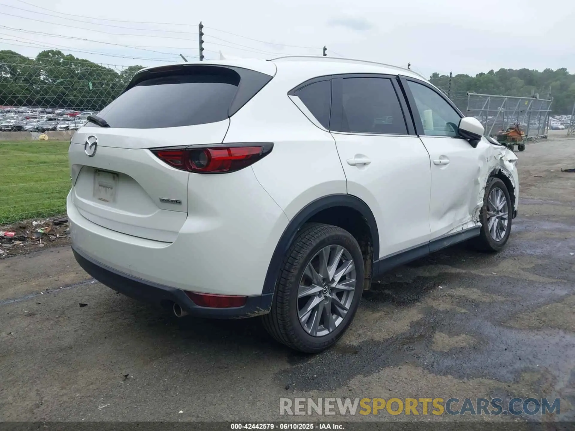 4 Фотография поврежденного автомобиля JM3KFADM7M0419356 MAZDA CX-5 2021