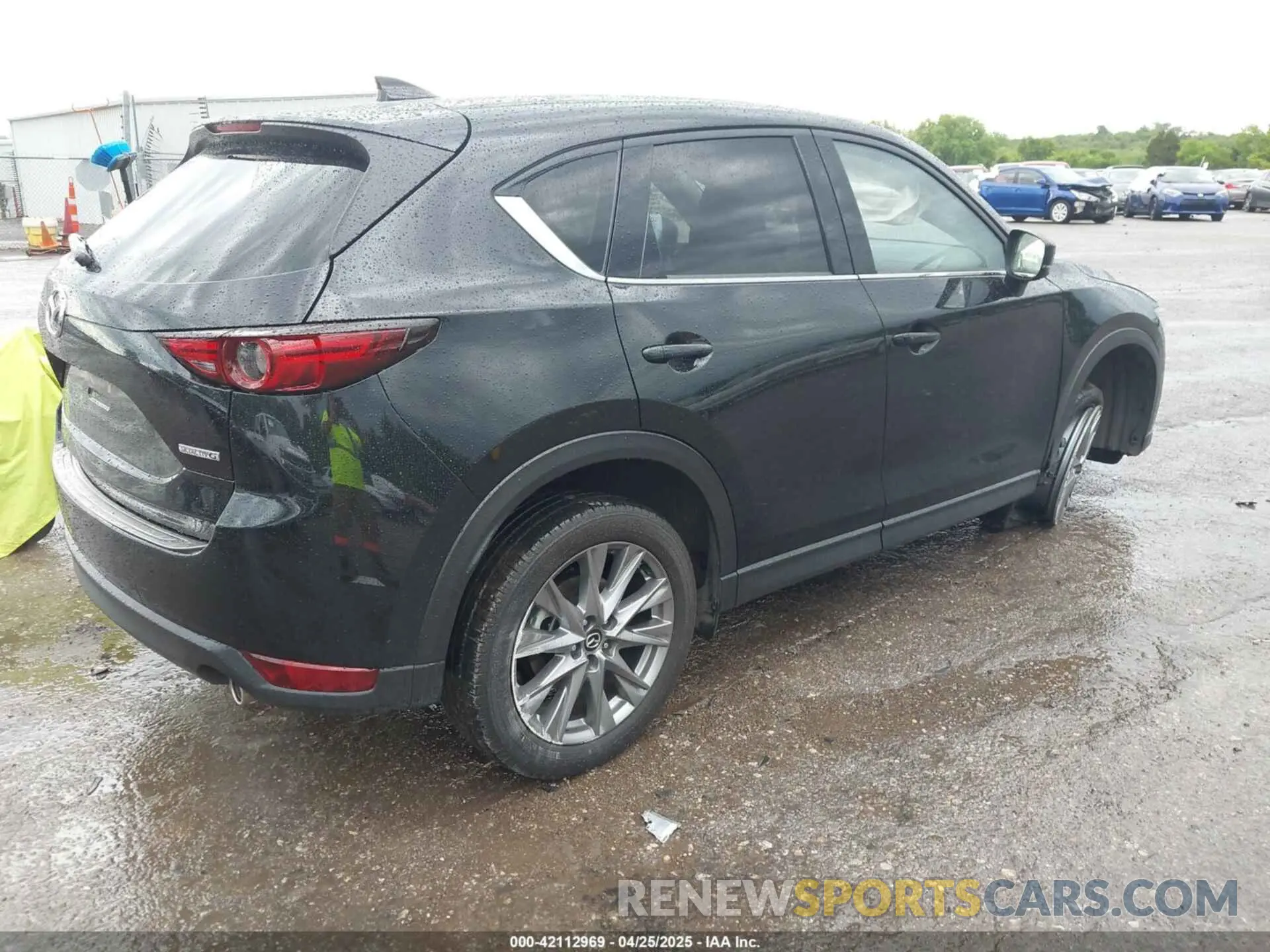 4 Фотография поврежденного автомобиля JM3KFADM7M0479475 MAZDA CX-5 2021