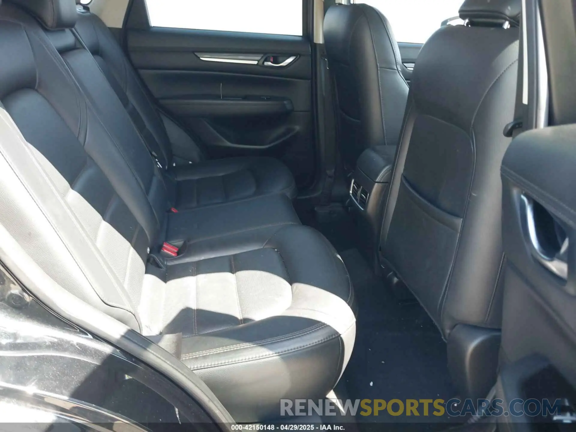 8 Фотография поврежденного автомобиля JM3KFADM8M1321527 MAZDA CX-5 2021