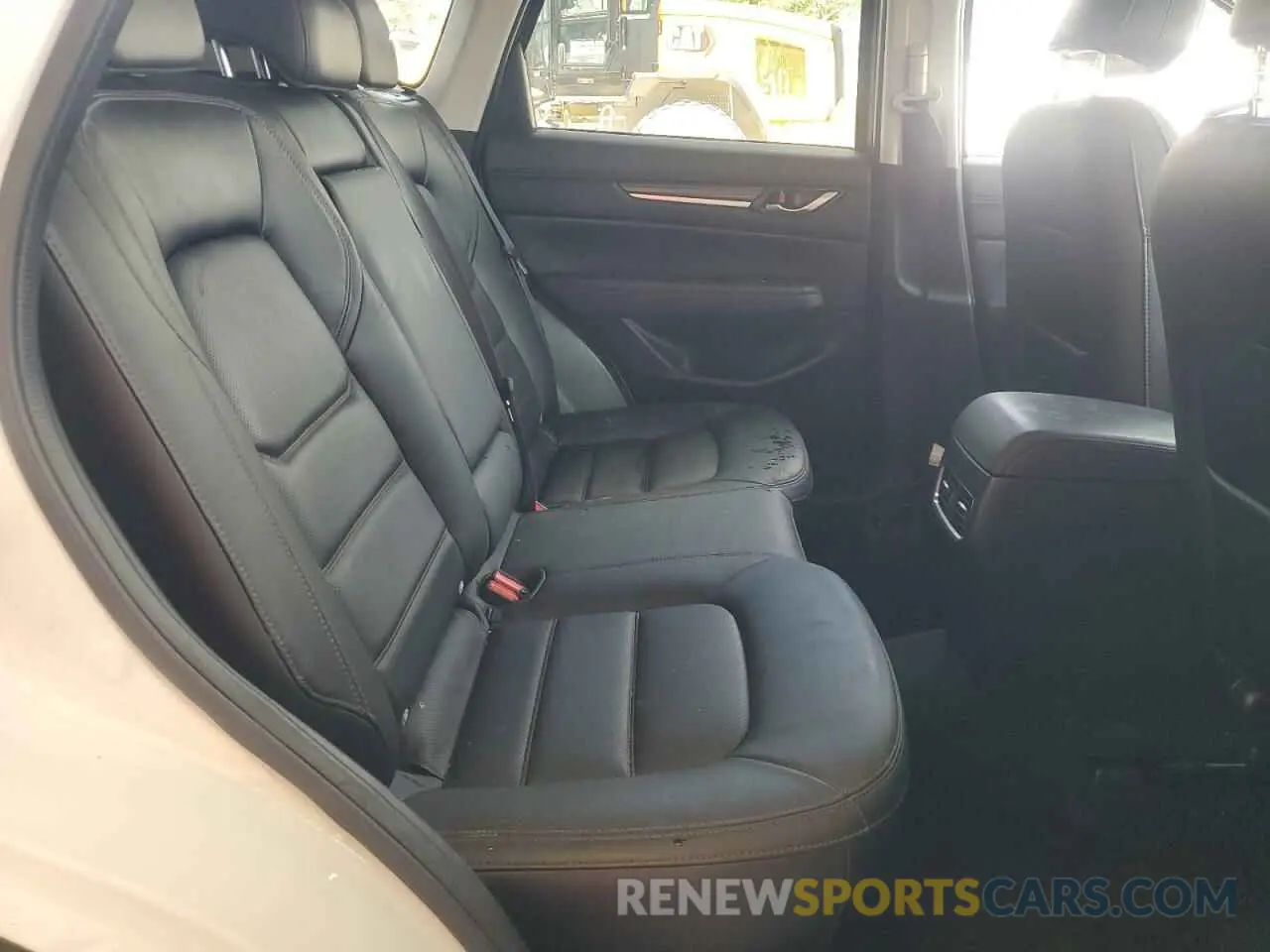 11 Photograph of a damaged car JM3KFBAY6M0326857 MAZDA CX-5 2021