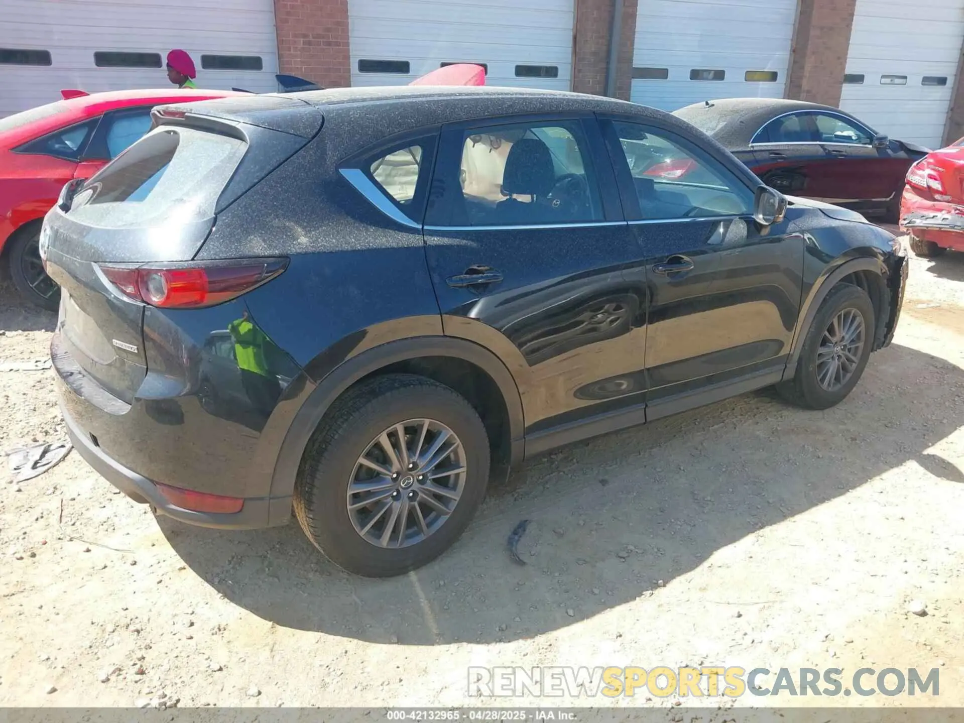 4 Photograph of a damaged car JM3KFBBM1M0398352 MAZDA CX-5 2021