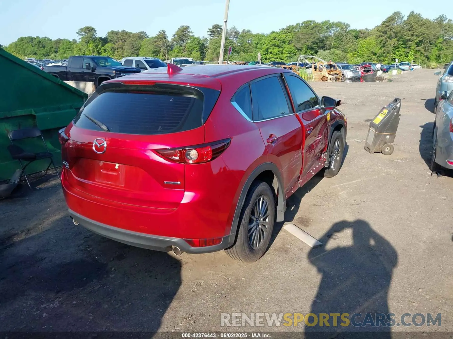 4 Photograph of a damaged car JM3KFBBM5M1300255 MAZDA CX-5 2021