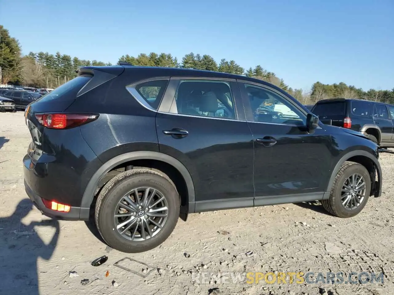 3 Фотография поврежденного автомобиля JM3KFBBM9M0315587 MAZDA CX-5 2021