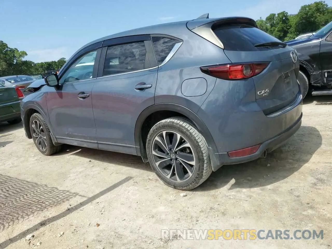 2 Photograph of a damaged car JM3KFBCM0M0489630 MAZDA CX-5 2021