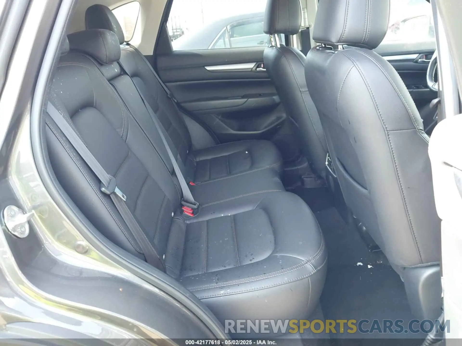 8 Photograph of a damaged car JM3KFBCM0M1327359 MAZDA CX-5 2021