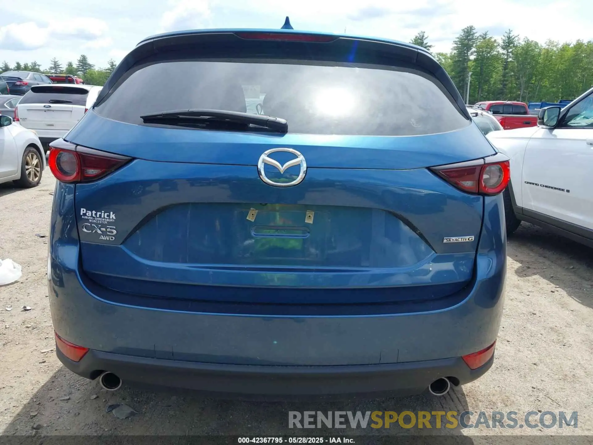 17 Photograph of a damaged car JM3KFBCM0M1329886 MAZDA CX-5 2021