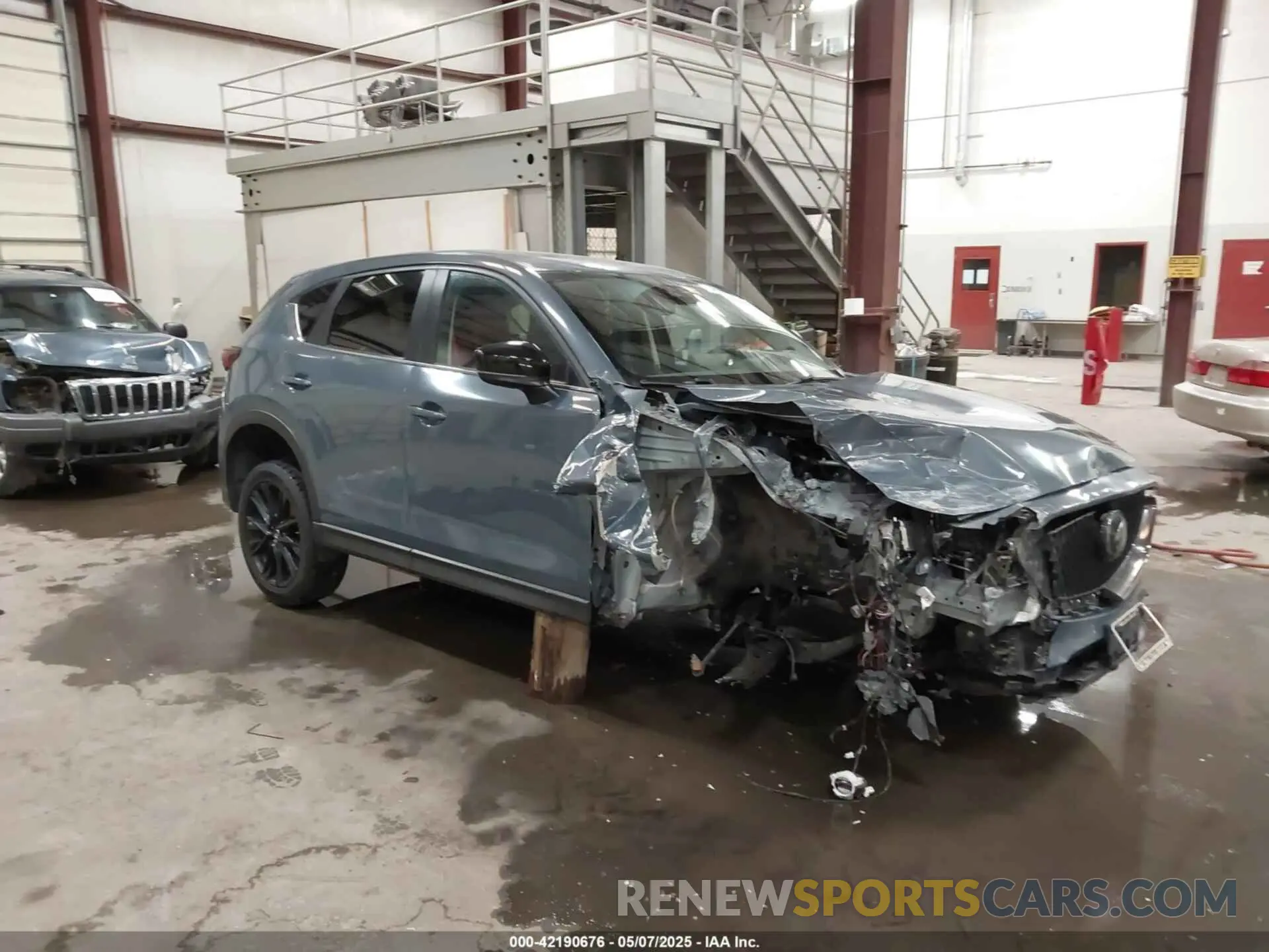 1 Фотография поврежденного автомобиля JM3KFBCM3M0437294 MAZDA CX-5 2021