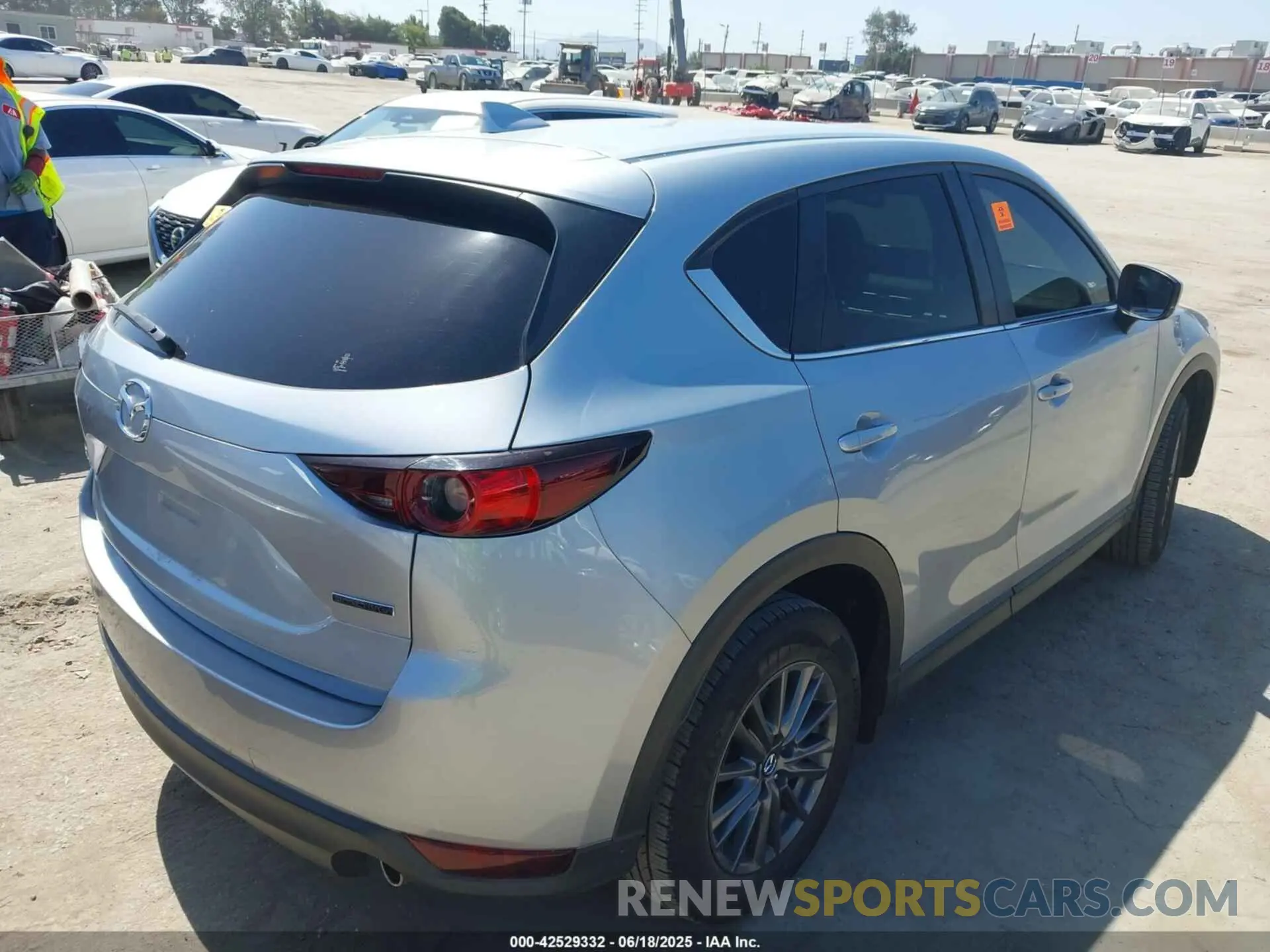 4 Фотография поврежденного автомобиля JM3KFBCM4M0340380 MAZDA CX-5 2021