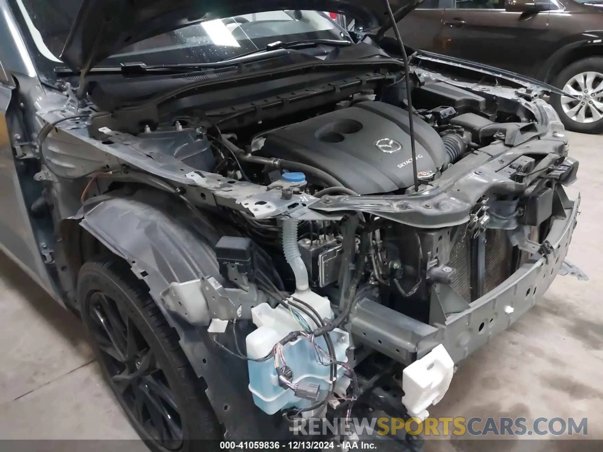 18 Photograph of a damaged car JM3KFBCM4M0459465 MAZDA CX-5 2021