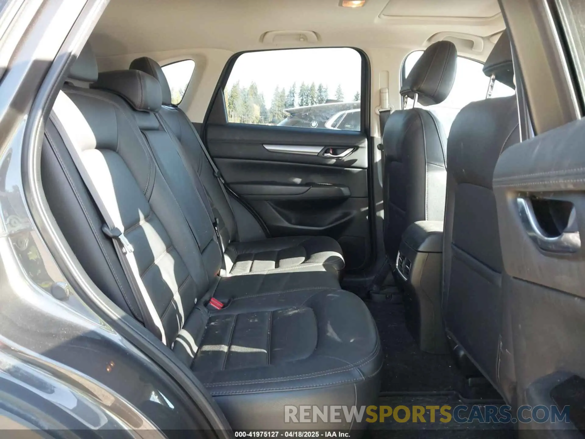 8 Фотография поврежденного автомобиля JM3KFBCM7M1370676 MAZDA CX-5 2021