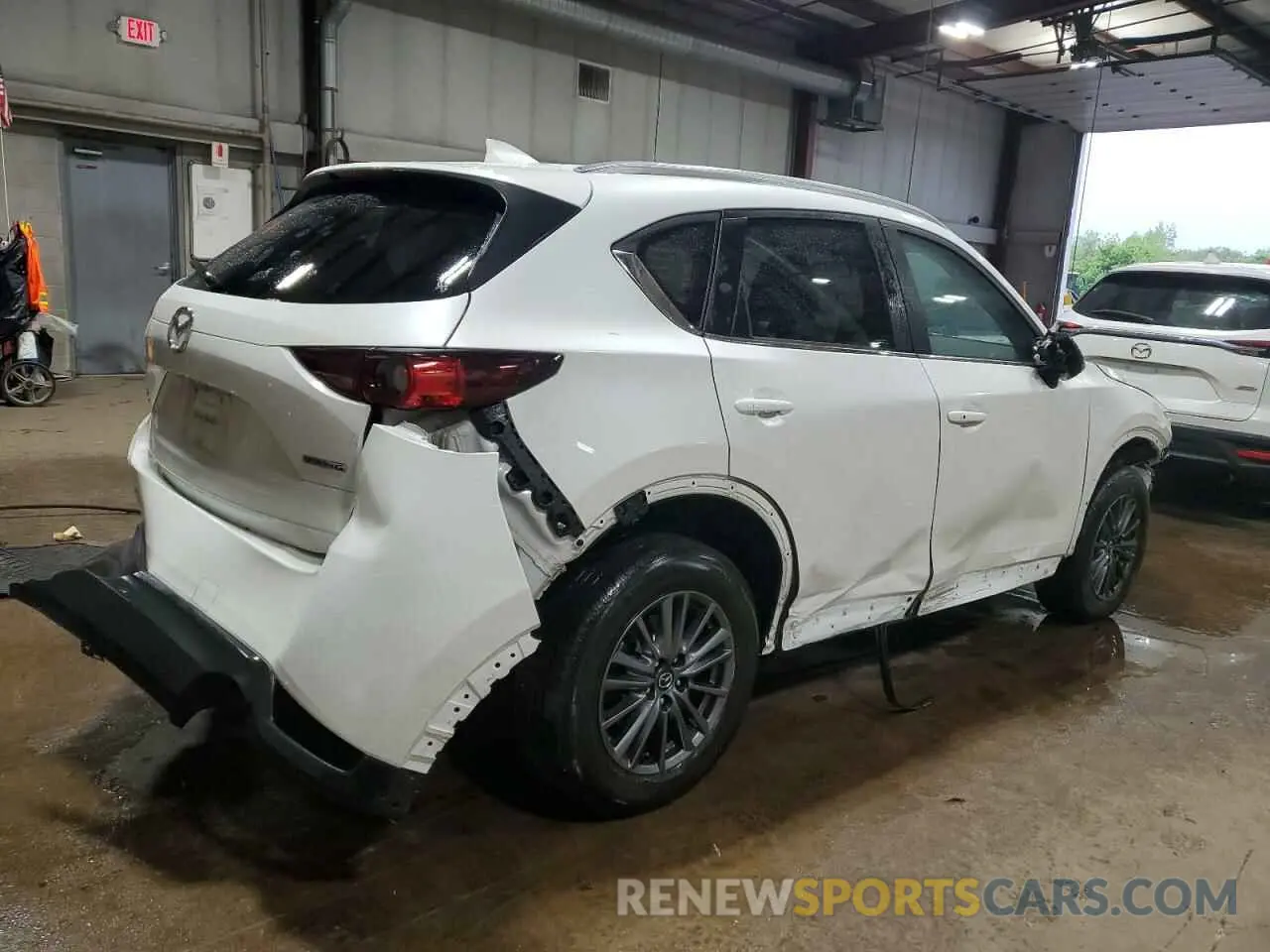 3 Фотография поврежденного автомобиля JM3KFBCM8M0361684 MAZDA CX-5 2021