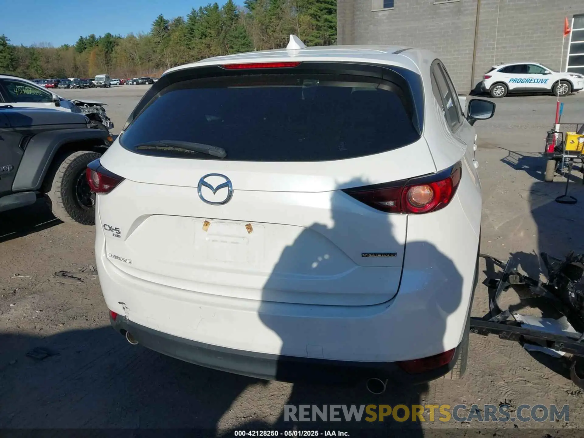 17 Photograph of a damaged car JM3KFBCM8M1312298 MAZDA CX-5 2021