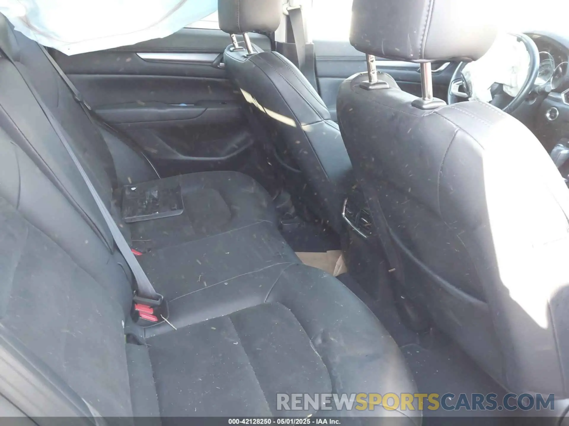 8 Photograph of a damaged car JM3KFBCM8M1312298 MAZDA CX-5 2021
