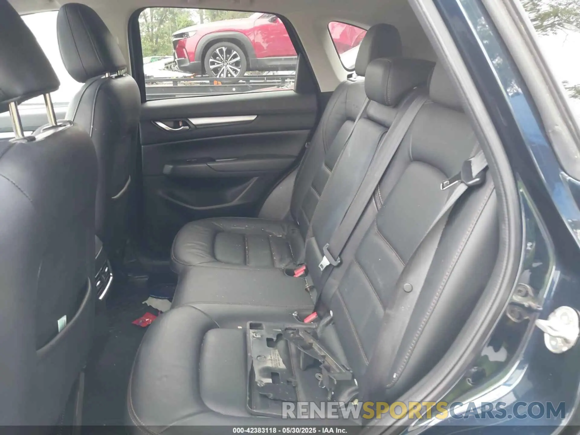 8 Photograph of a damaged car JM3KFBCM9M0413002 MAZDA CX-5 2021