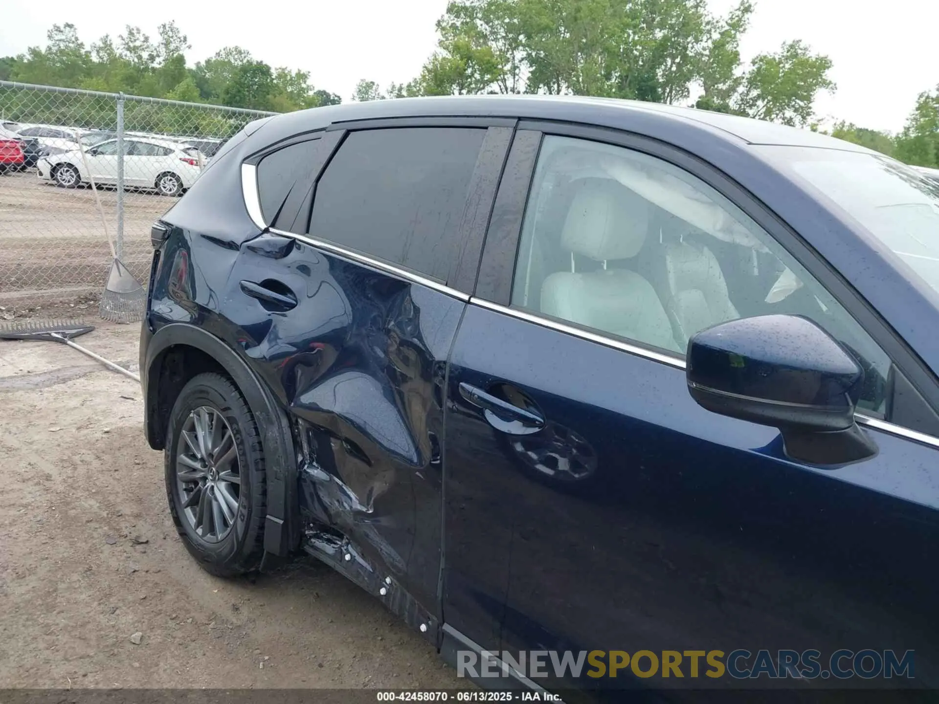 6 Photograph of a damaged car JM3KFBCMXM1386516 MAZDA CX-5 2021