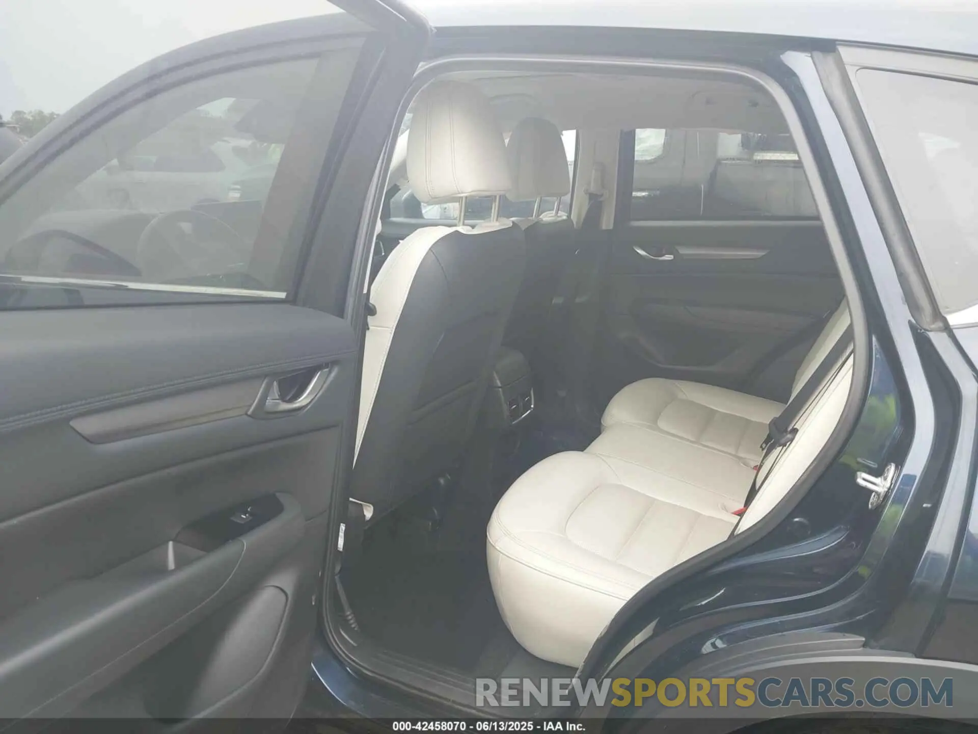 8 Photograph of a damaged car JM3KFBCMXM1386516 MAZDA CX-5 2021