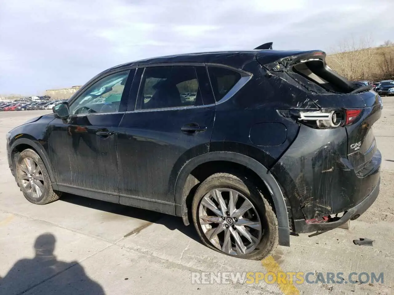 2 Photograph of a damaged car JM3KFBDM0M0327687 MAZDA CX-5 2021
