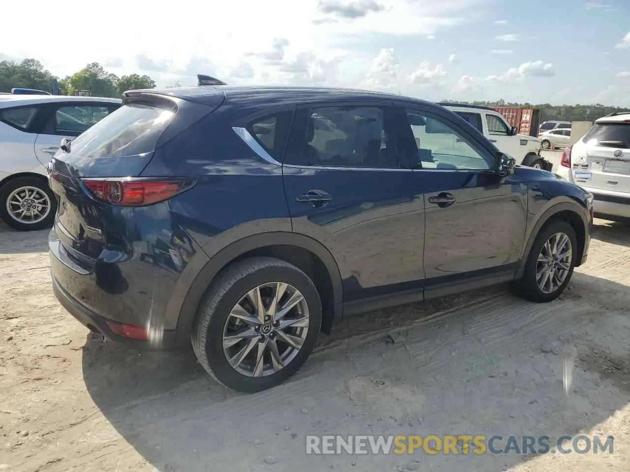 3 Фотография поврежденного автомобиля JM3KFBDM0M0484099 MAZDA CX-5 2021