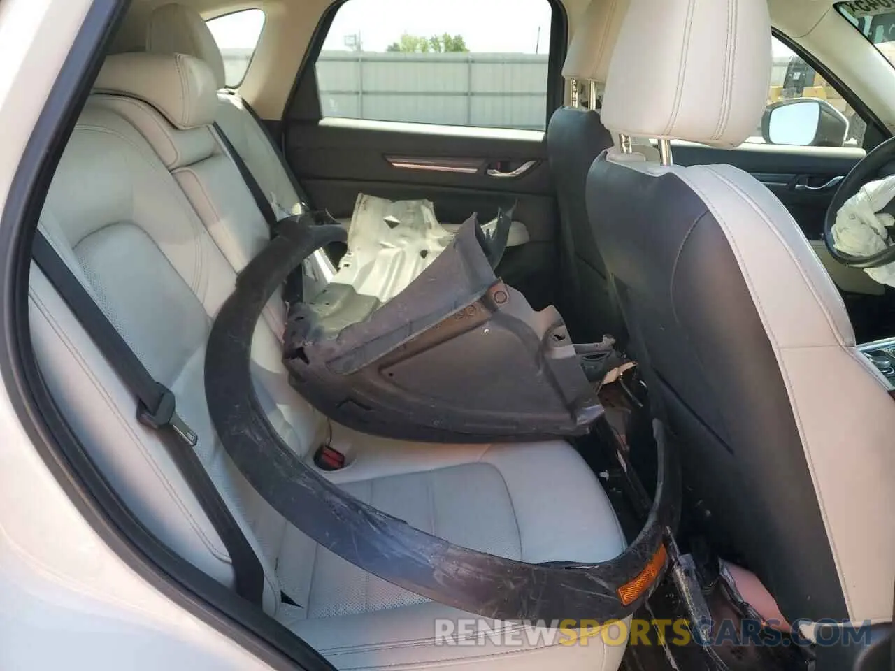 11 Photograph of a damaged car JM3KFBDM1M1487135 MAZDA CX-5 2021