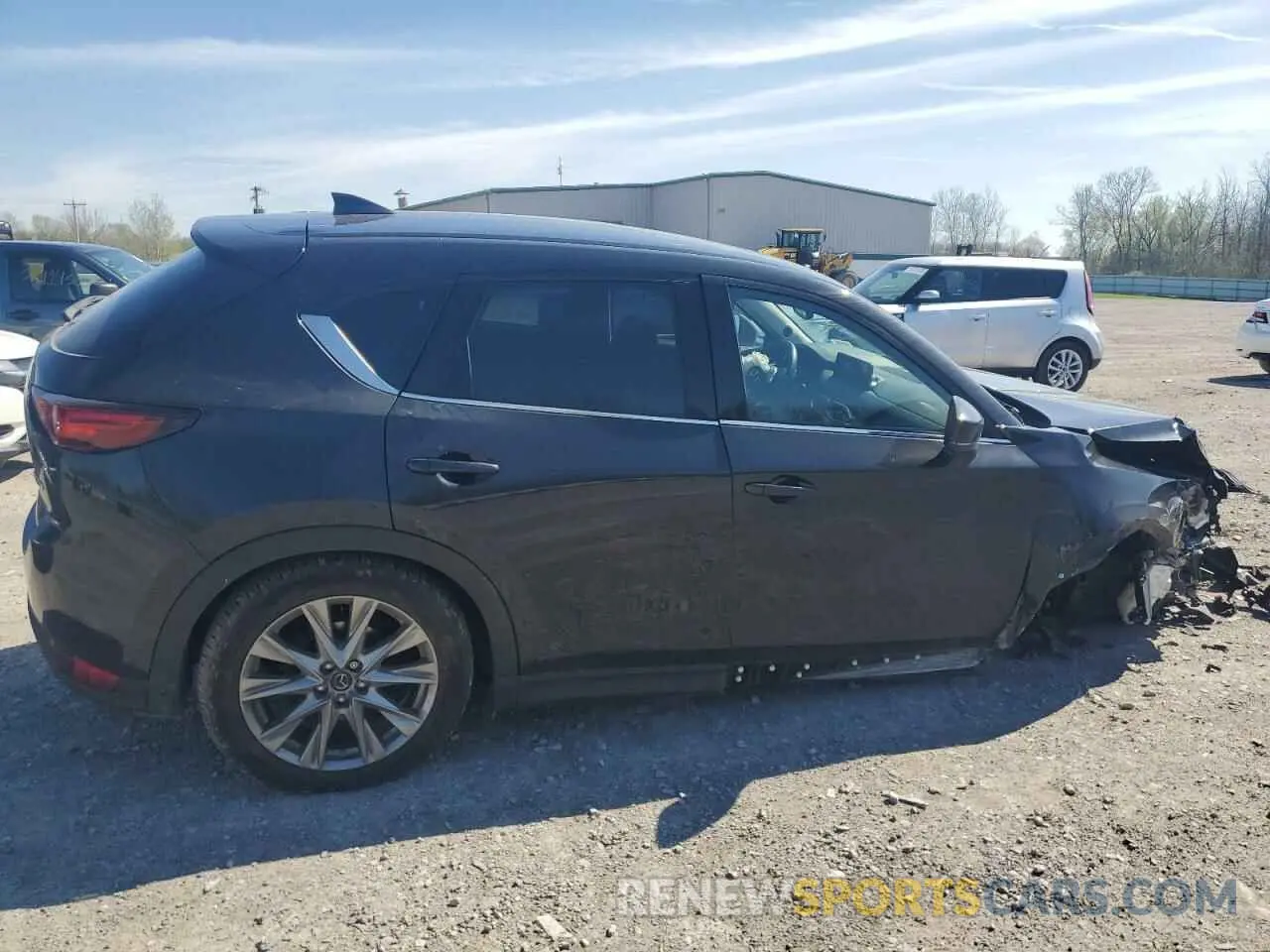 3 Photograph of a damaged car JM3KFBDM2M0415110 MAZDA CX-5 2021