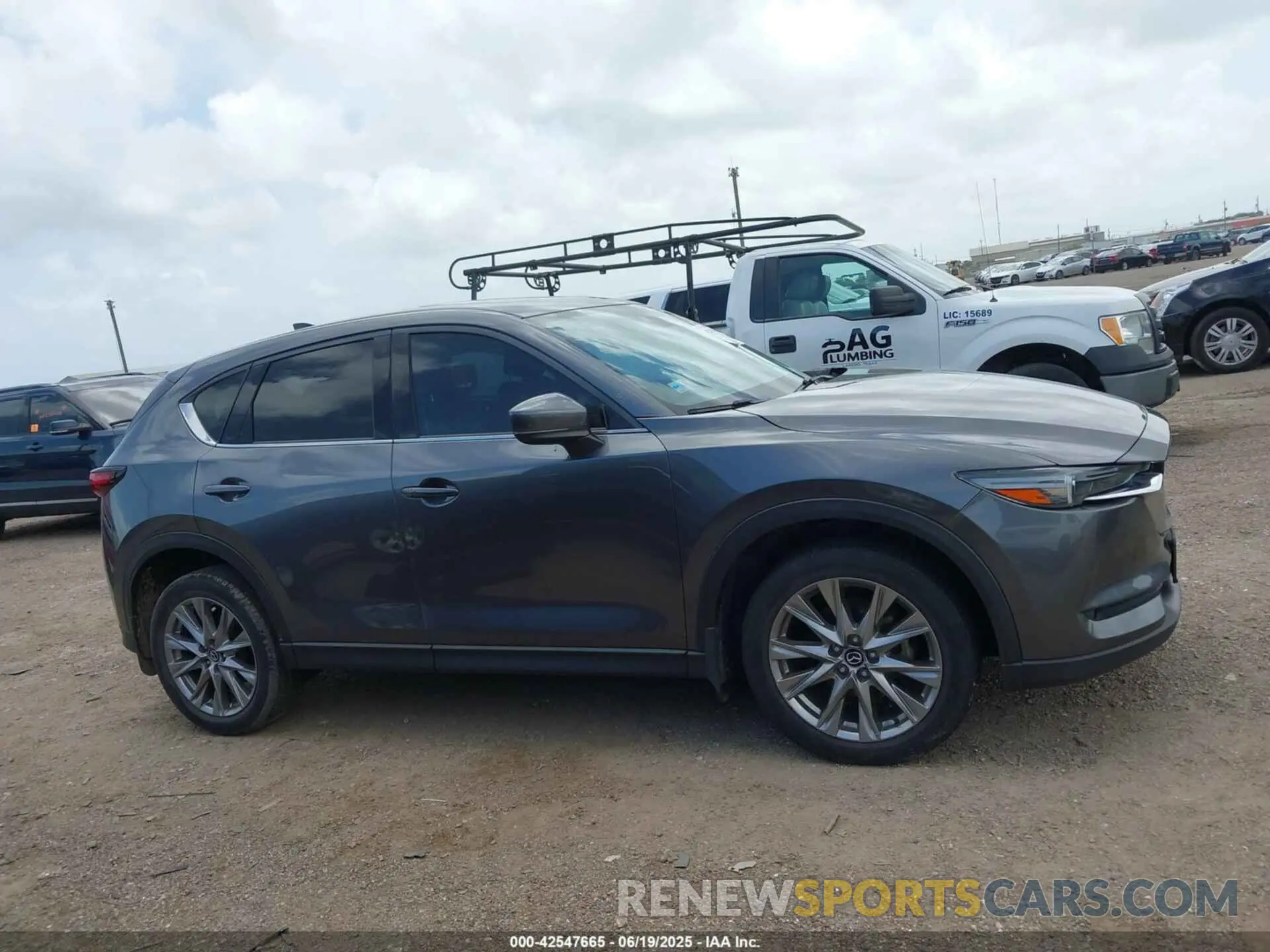 14 Photograph of a damaged car JM3KFBDM2M0431484 MAZDA CX-5 2021