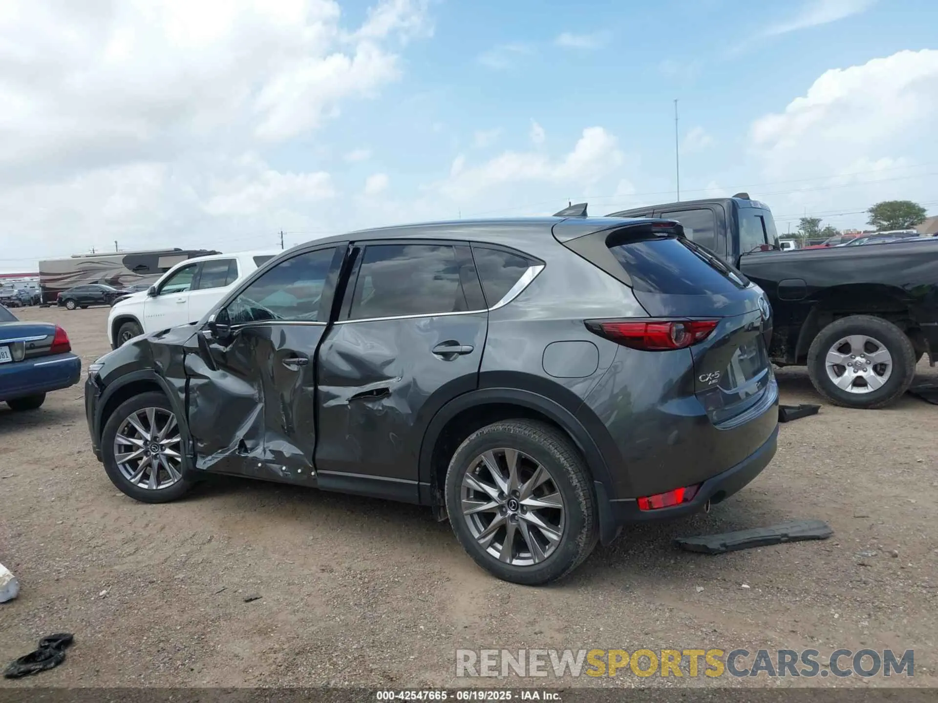 15 Photograph of a damaged car JM3KFBDM2M0431484 MAZDA CX-5 2021