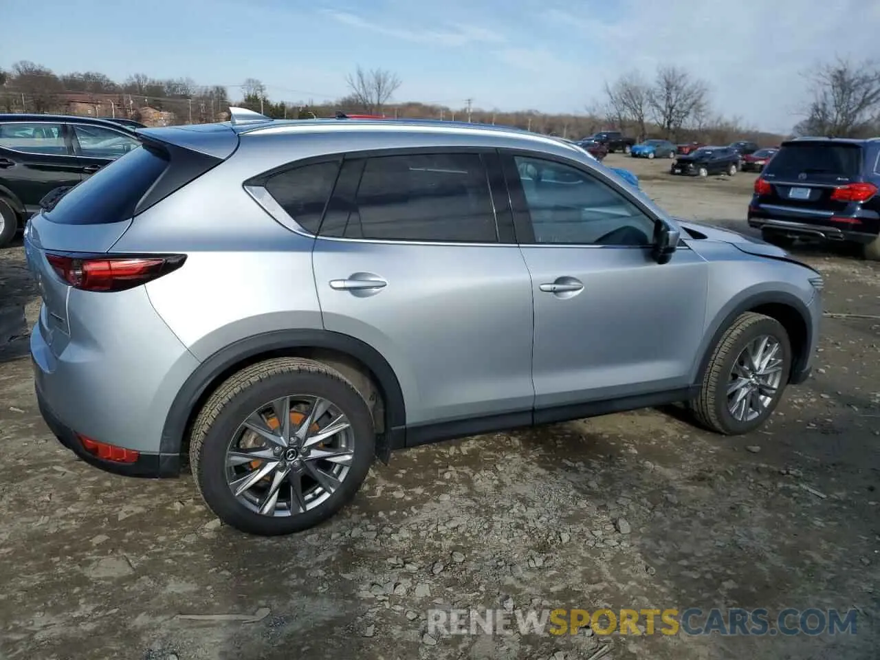 3 Photograph of a damaged car JM3KFBDM2M1362189 MAZDA CX-5 2021