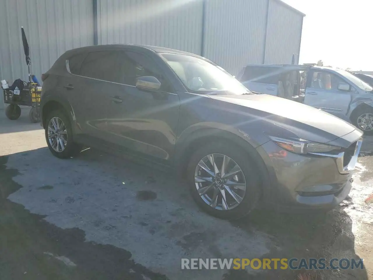 4 Photograph of a damaged car JM3KFBDM3M0467314 MAZDA CX-5 2021