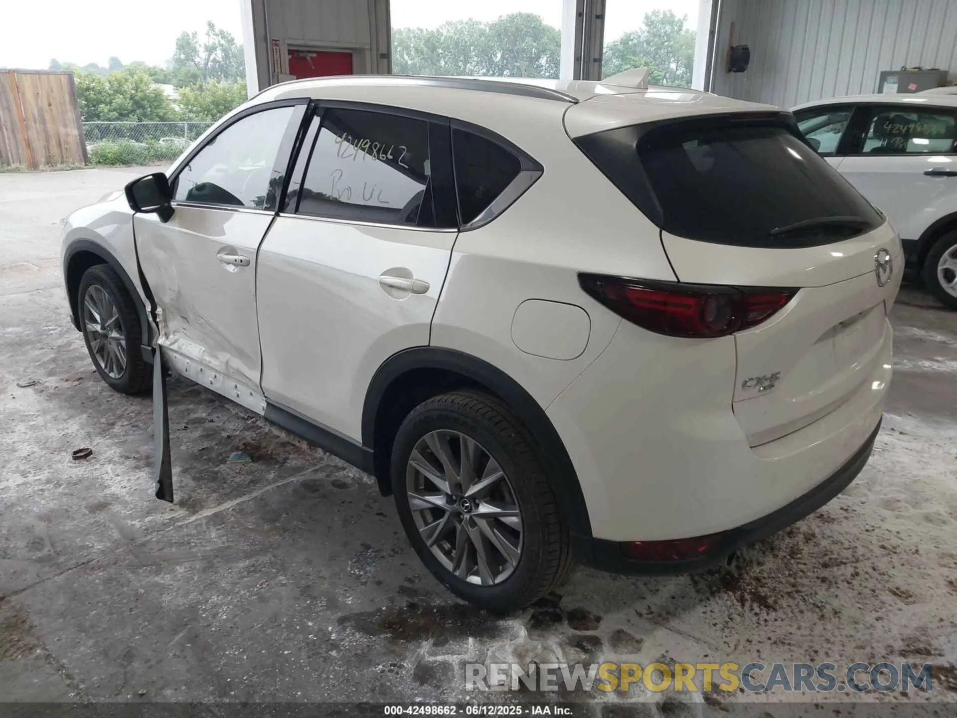 3 Фотография поврежденного автомобиля JM3KFBDM4M0425878 MAZDA CX-5 2021