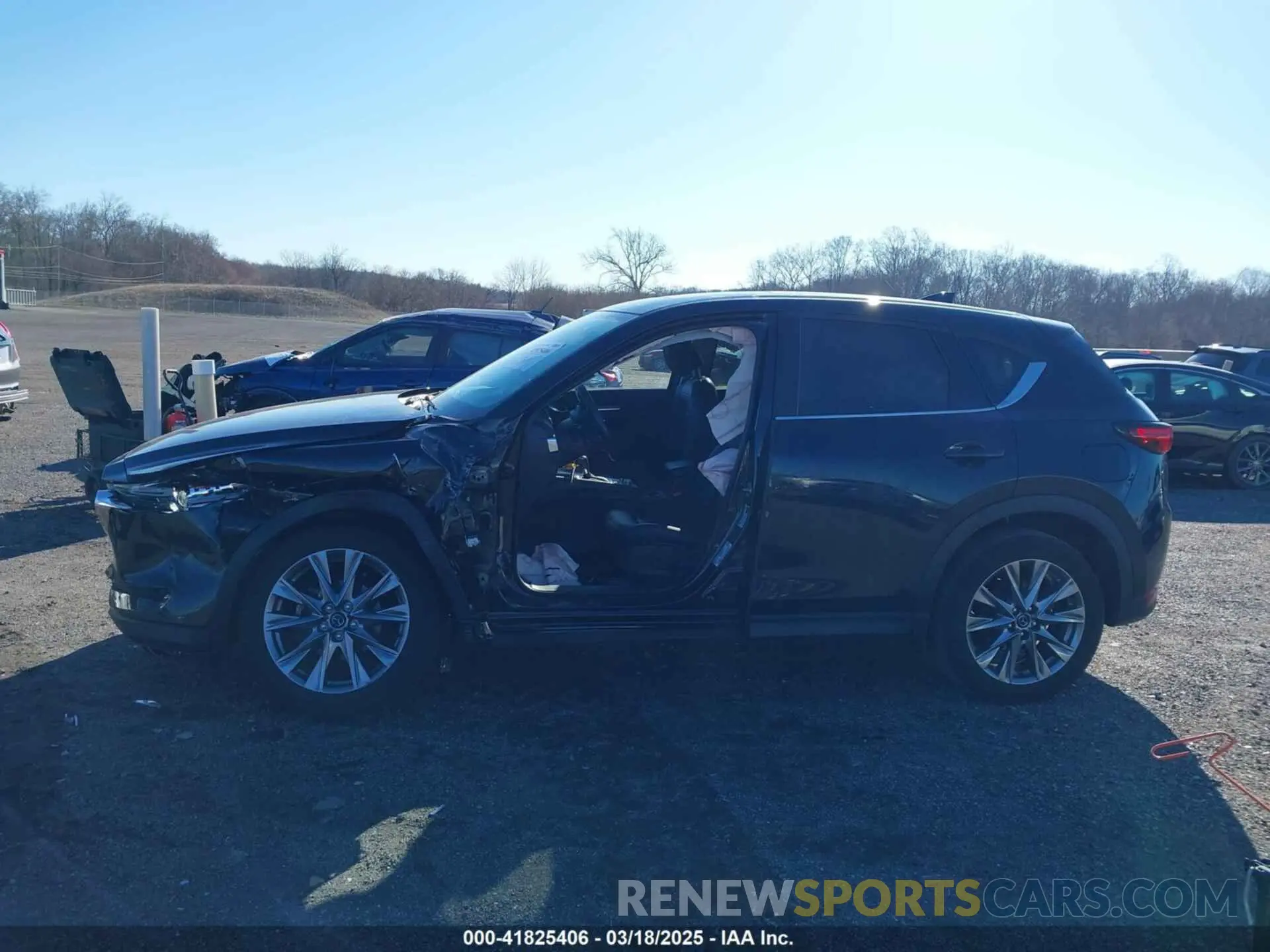 14 Photograph of a damaged car JM3KFBDM4M0471467 MAZDA CX-5 2021
