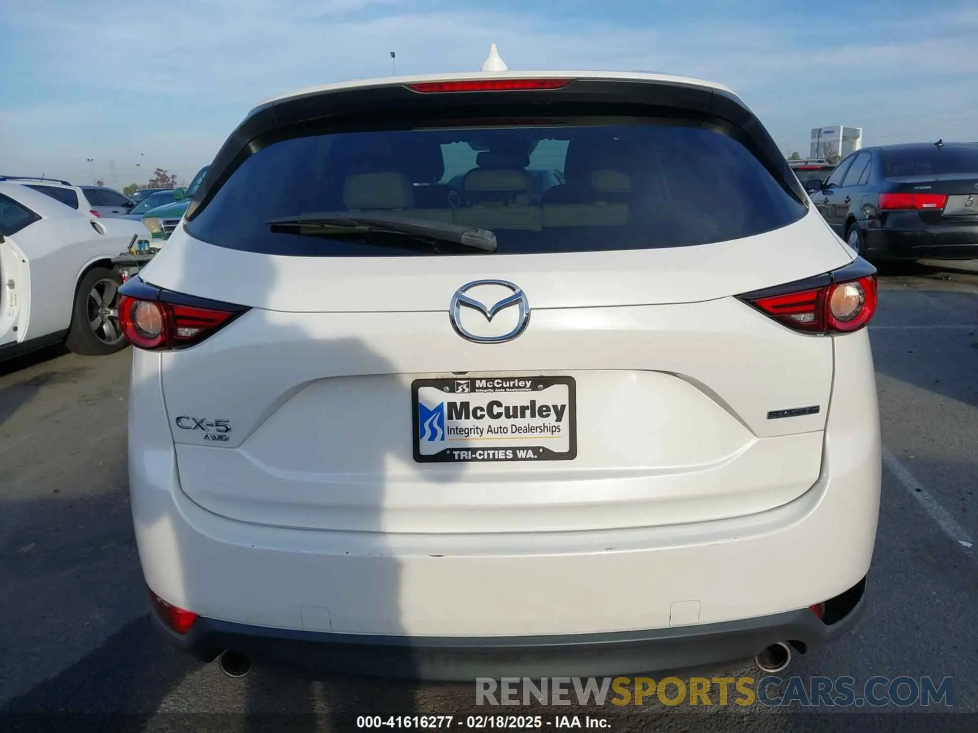 16 Photograph of a damaged car JM3KFBDM4M1305654 MAZDA CX-5 2021