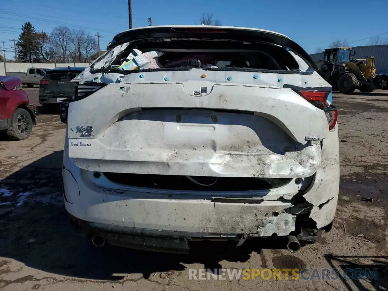 6 Photograph of a damaged car JM3KFBDM4M1427558 MAZDA CX-5 2021