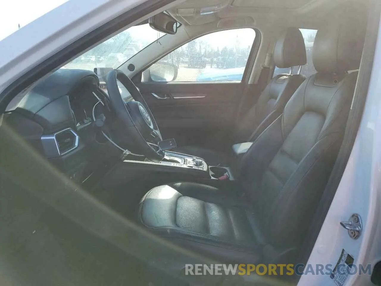 7 Photograph of a damaged car JM3KFBDM4M1427558 MAZDA CX-5 2021