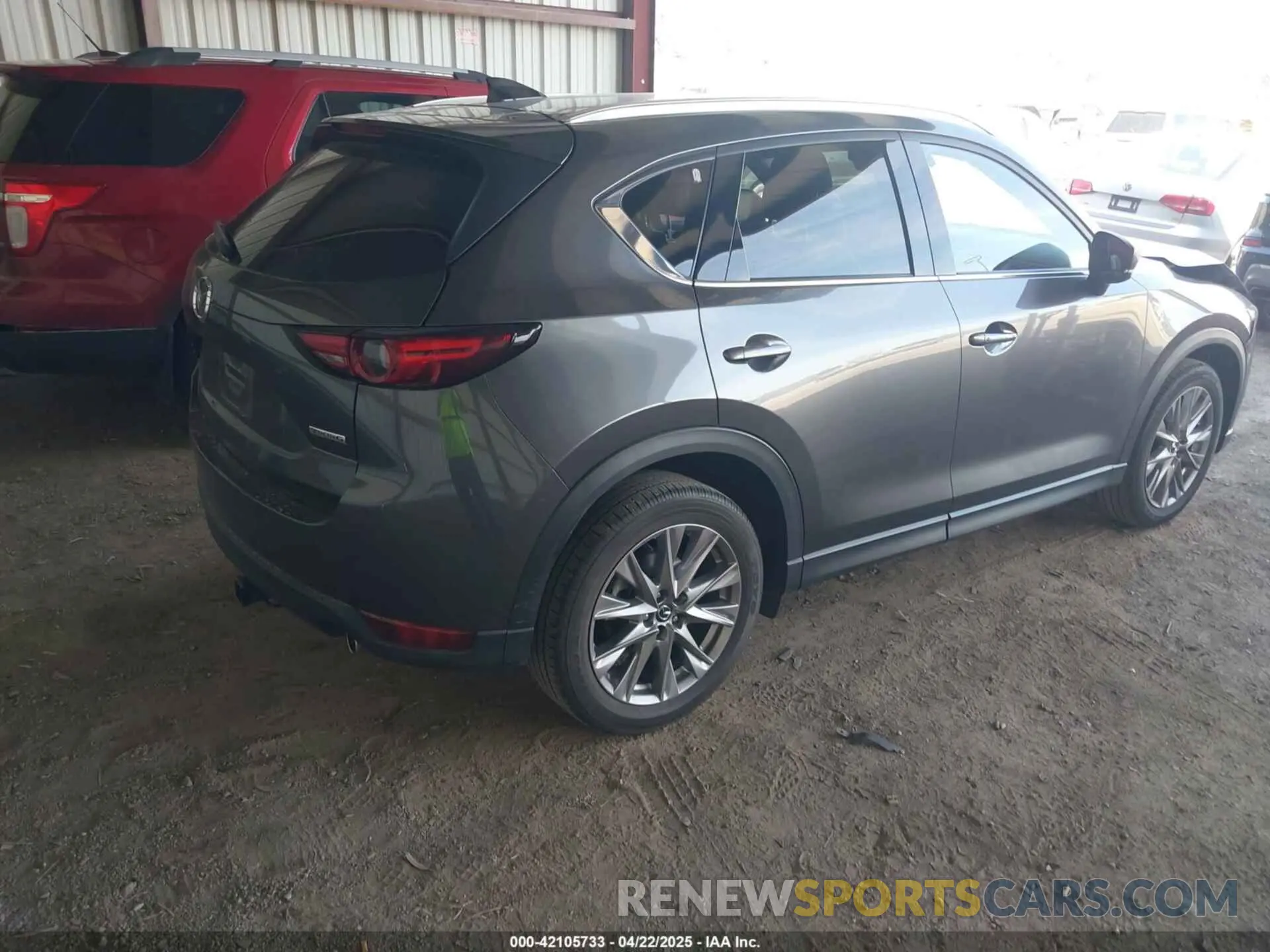 4 Photograph of a damaged car JM3KFBDM5M0430426 MAZDA CX-5 2021