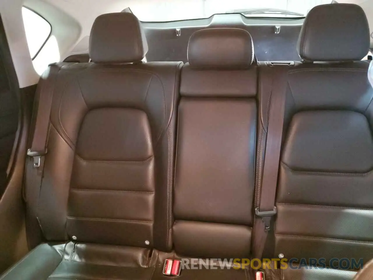 10 Photograph of a damaged car JM3KFBDM5M1319885 MAZDA CX-5 2021