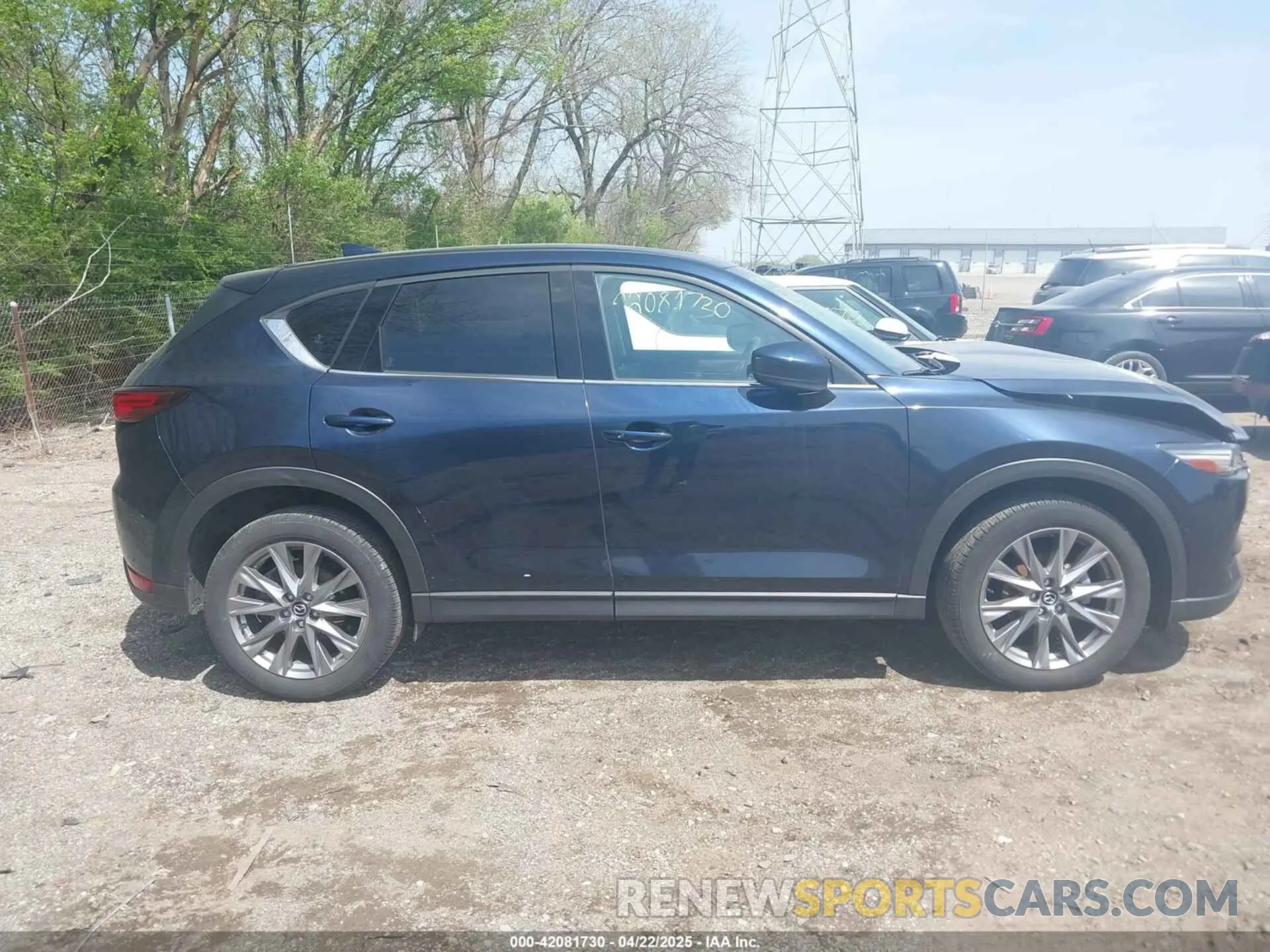 13 Photograph of a damaged car JM3KFBDM5M1378497 MAZDA CX-5 2021