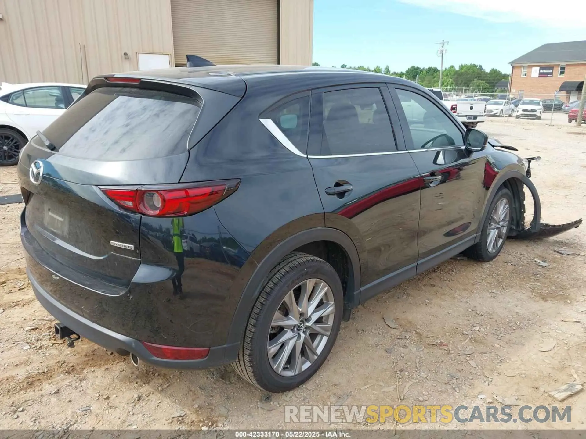 4 Photograph of a damaged car JM3KFBDM7M0454050 MAZDA CX-5 2021