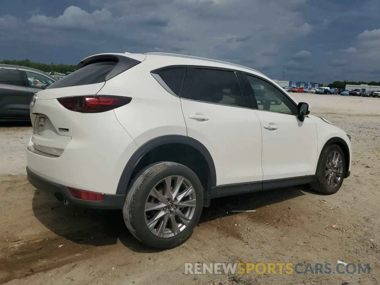 3 Фотография поврежденного автомобиля JM3KFBDM8M1437610 MAZDA CX-5 2021
