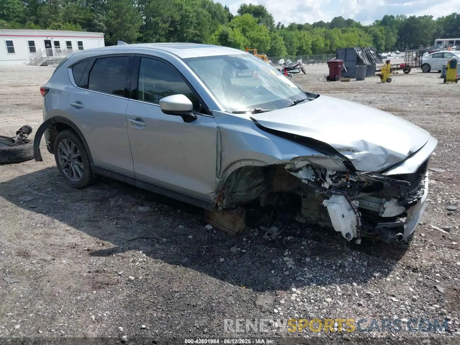1 Фотография поврежденного автомобиля JM3KFBDMXM1342451 MAZDA CX-5 2021
