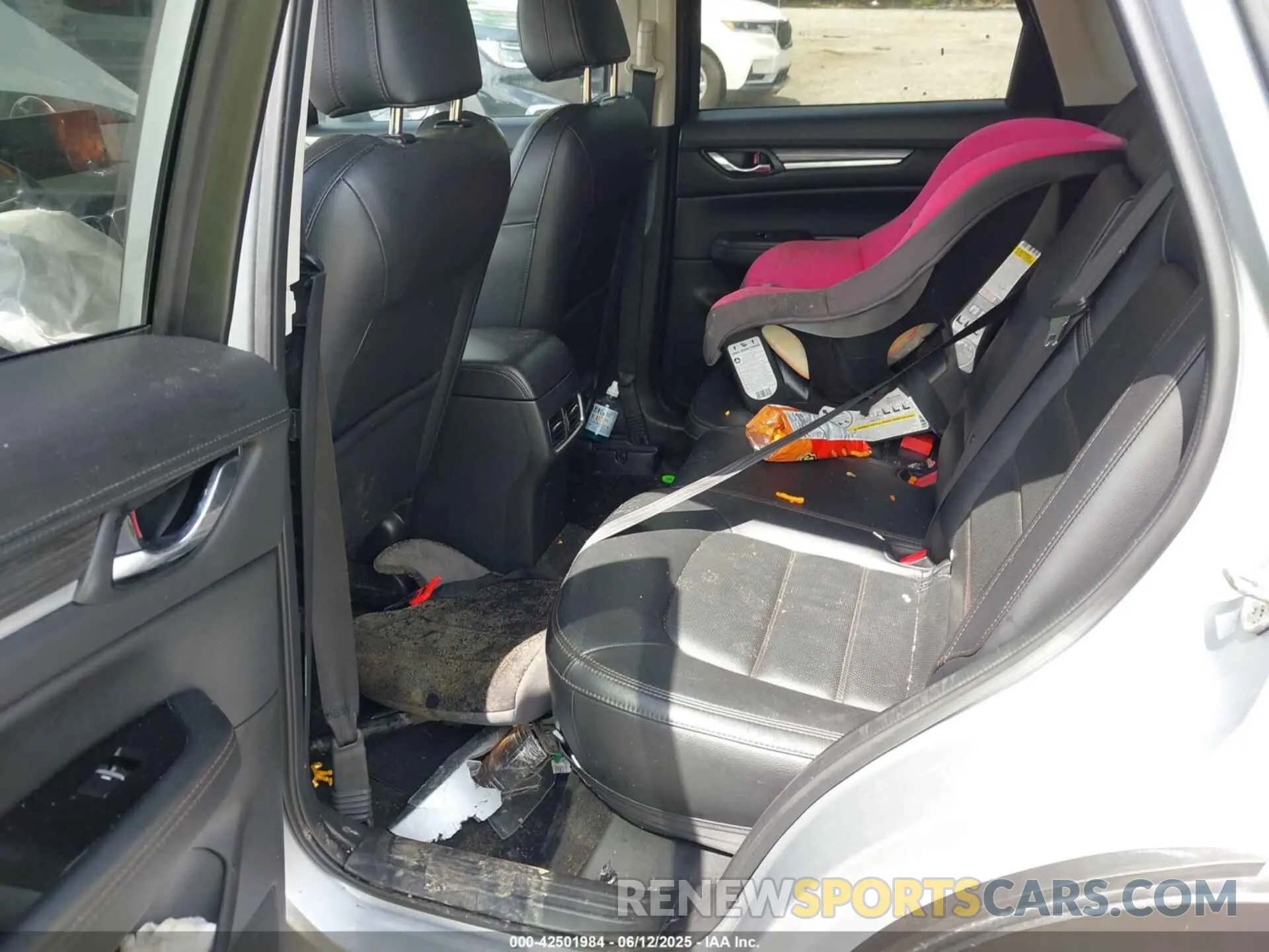 8 Фотография поврежденного автомобиля JM3KFBDMXM1342451 MAZDA CX-5 2021