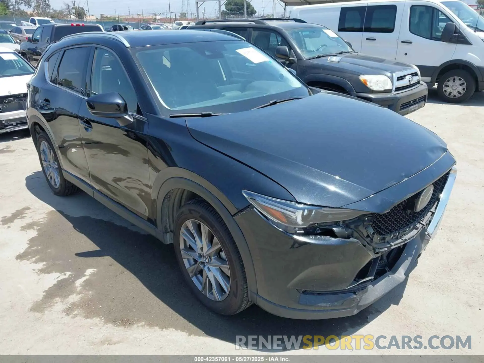 1 Photograph of a damaged car JM3KFBDMXM1487182 MAZDA CX-5 2021