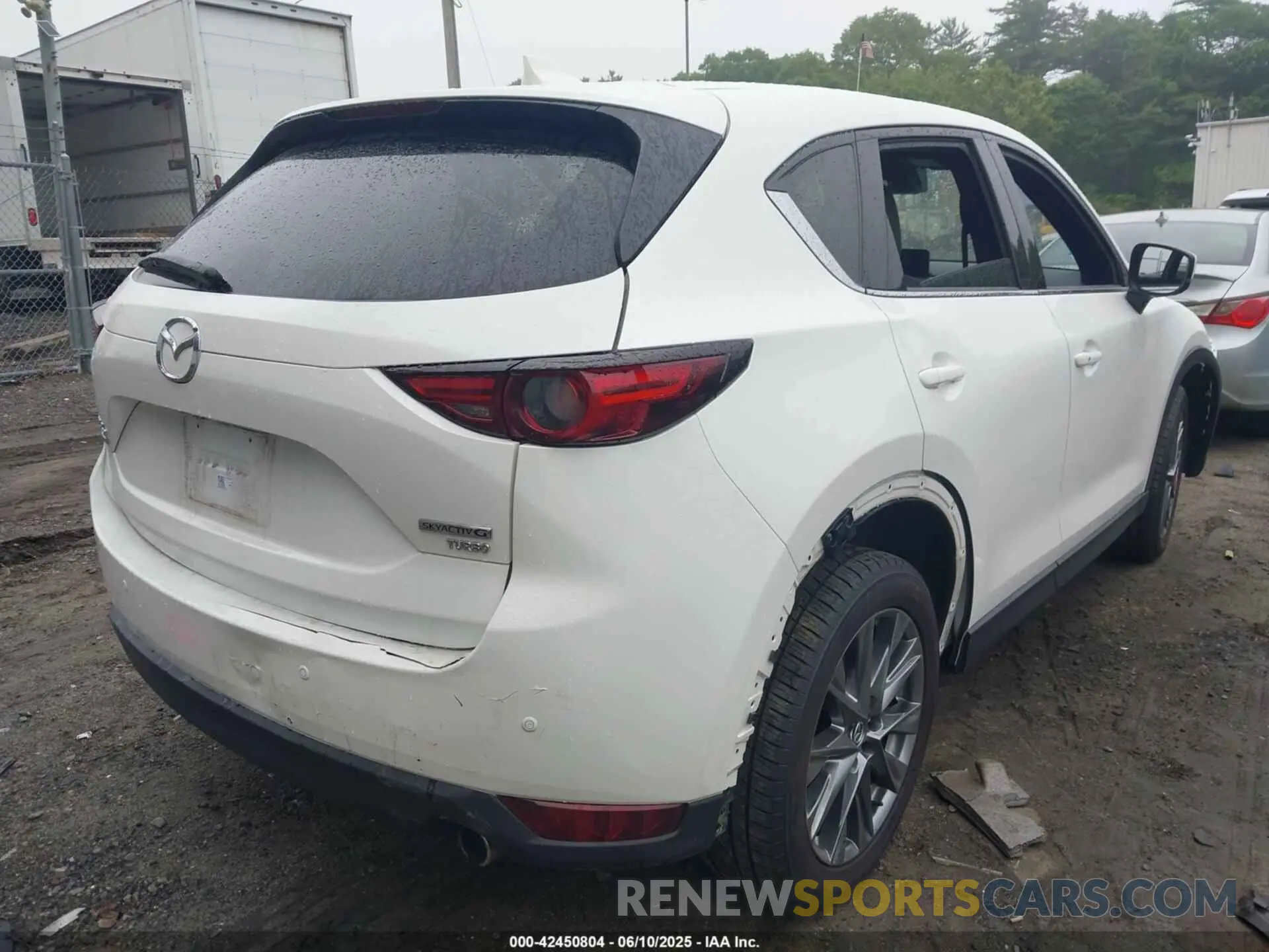 4 Photograph of a damaged car JM3KFBEY1M0322791 MAZDA CX-5 2021