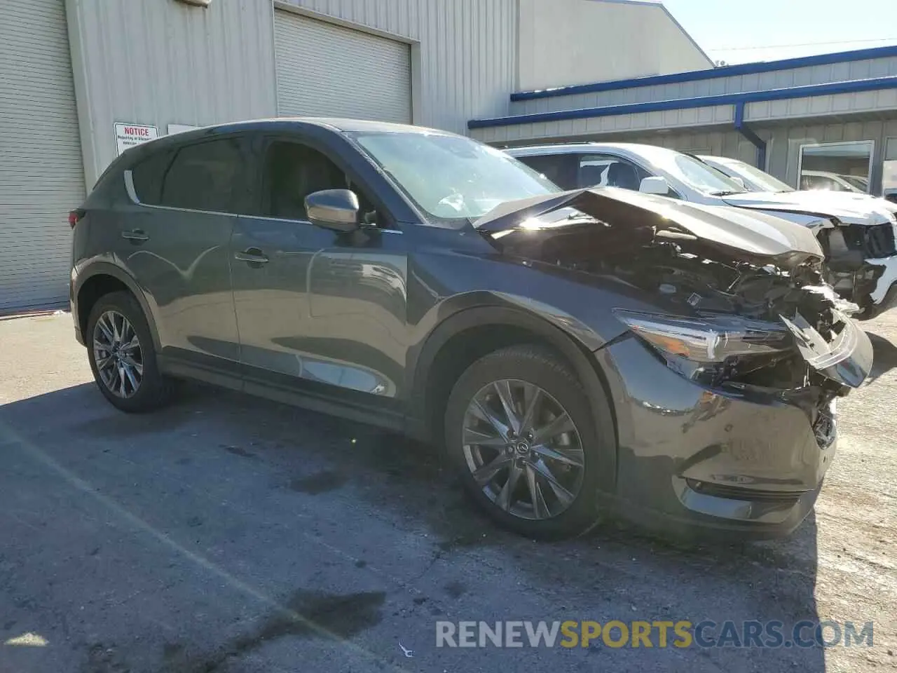 4 Photograph of a damaged car JM3KFBEY4M0440799 MAZDA CX-5 2021